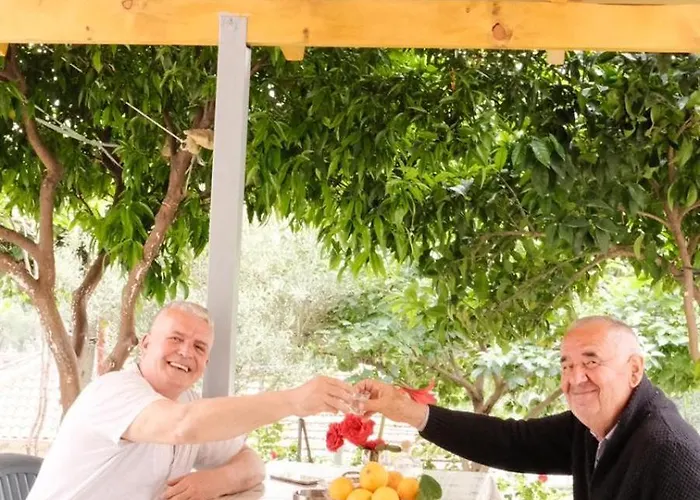 מלון דירות Noah&kristel בראט